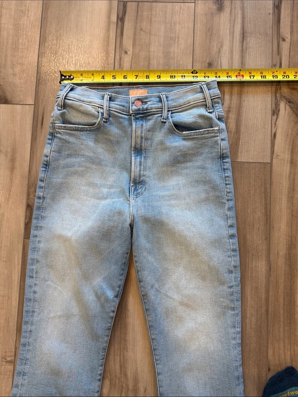 NEW MOTHER The Hustler High Rise Ankle Crop Jeans in California Cruiser Size 30 - Picture 6 of 10